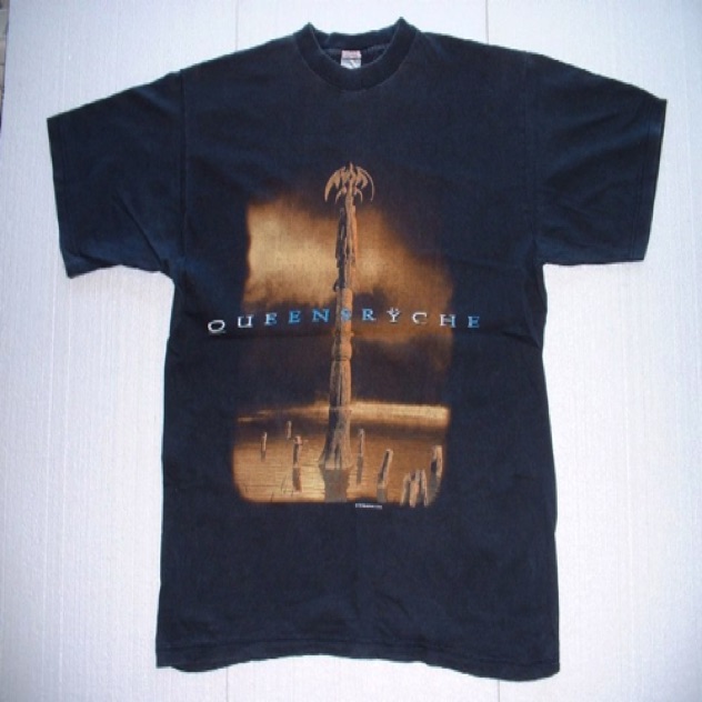 1995 QUEENSRYCHE_Promised_Land_tour_95_b.jpg